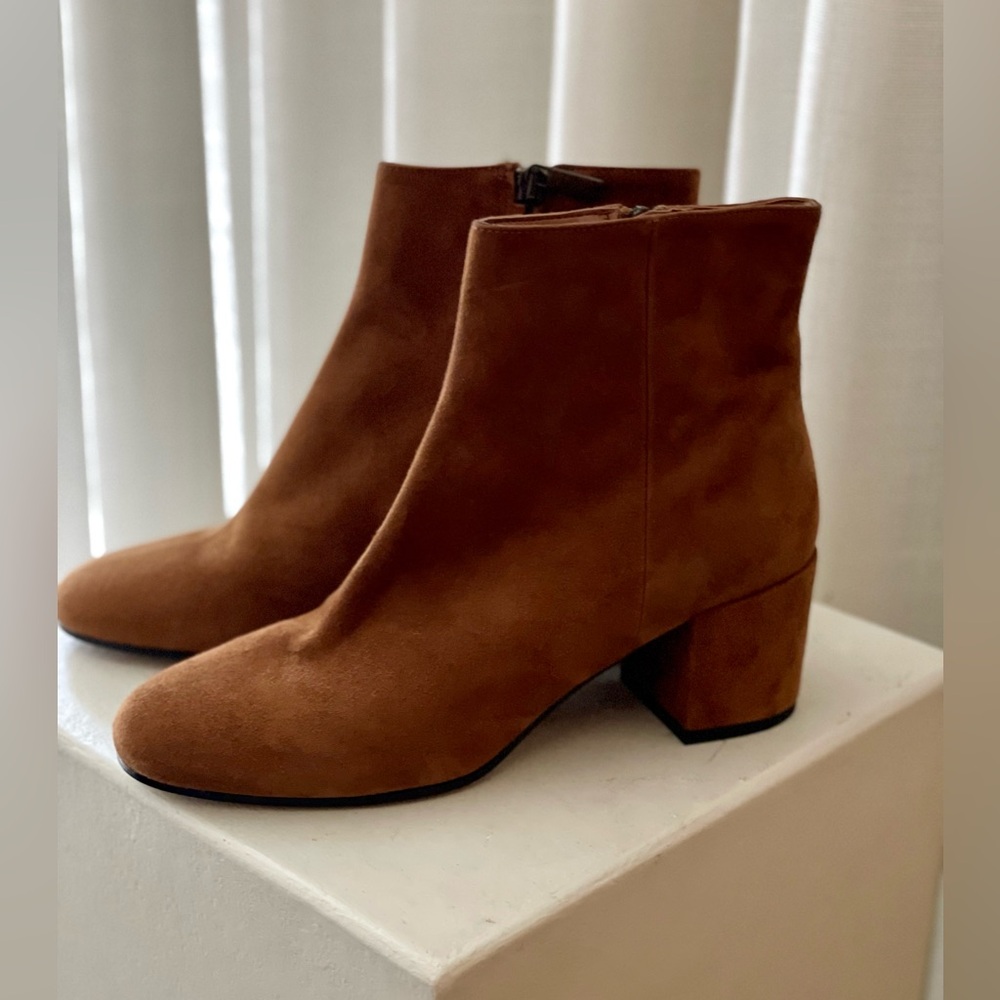 Gravitypope suede ankle boots size 10